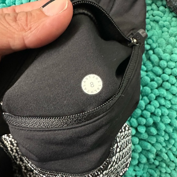 Lululemon Speed Short Hi-Rise 2.5 Bundle - Picture 3 of 7